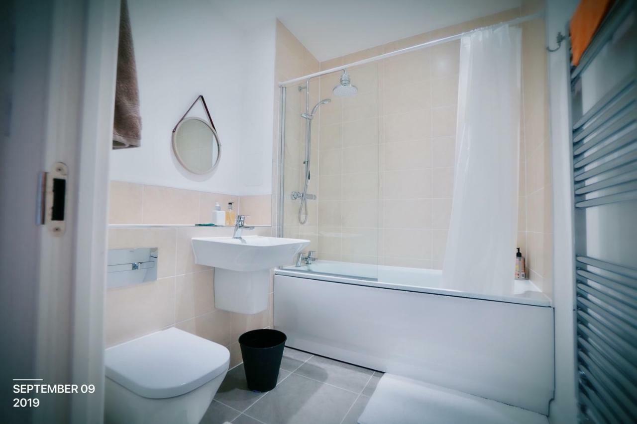 Vegetarian Cosy Room Greenhithe Bluewater エクステリア 写真